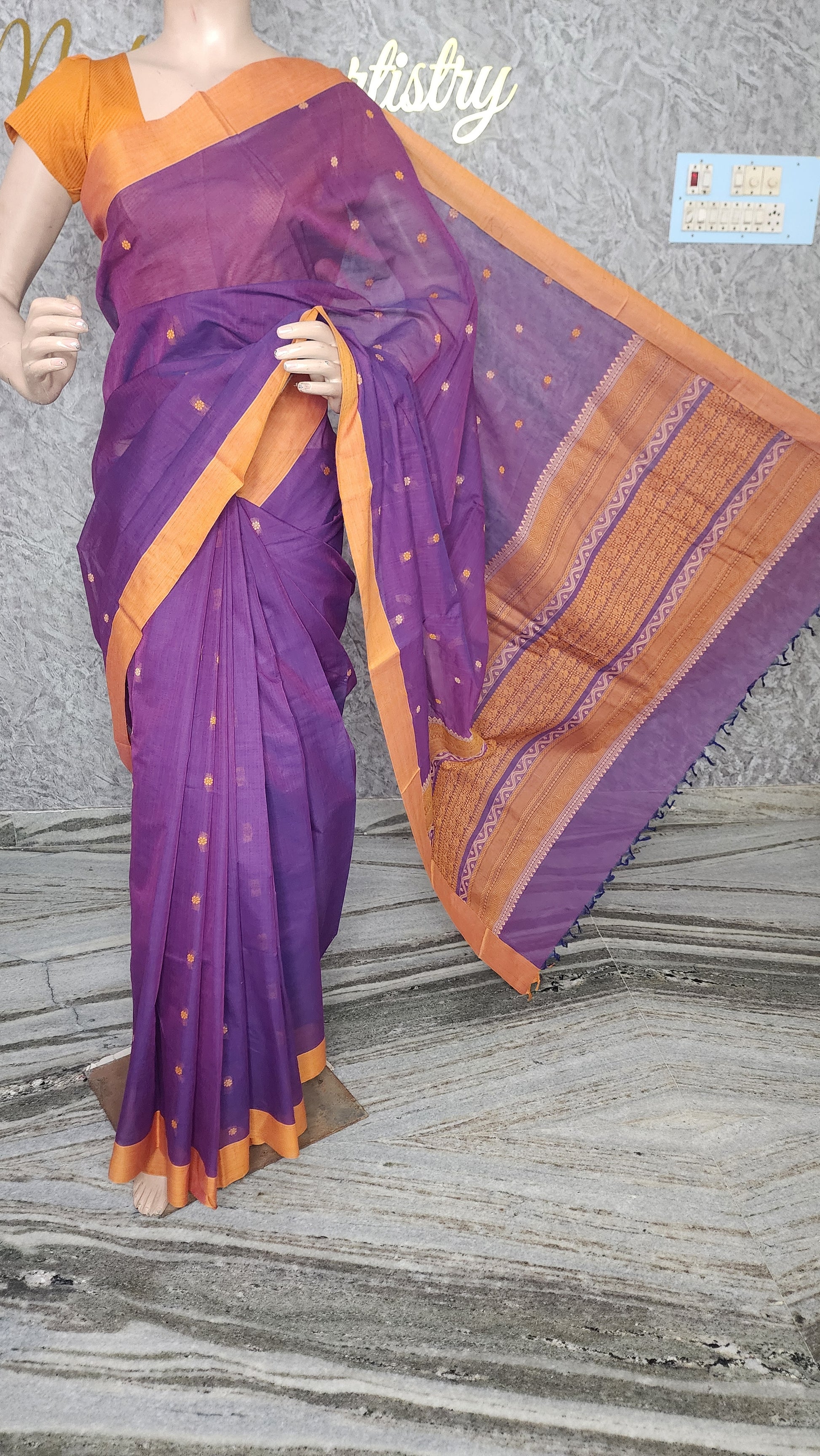 HANDLOOM COTTON SAREEE