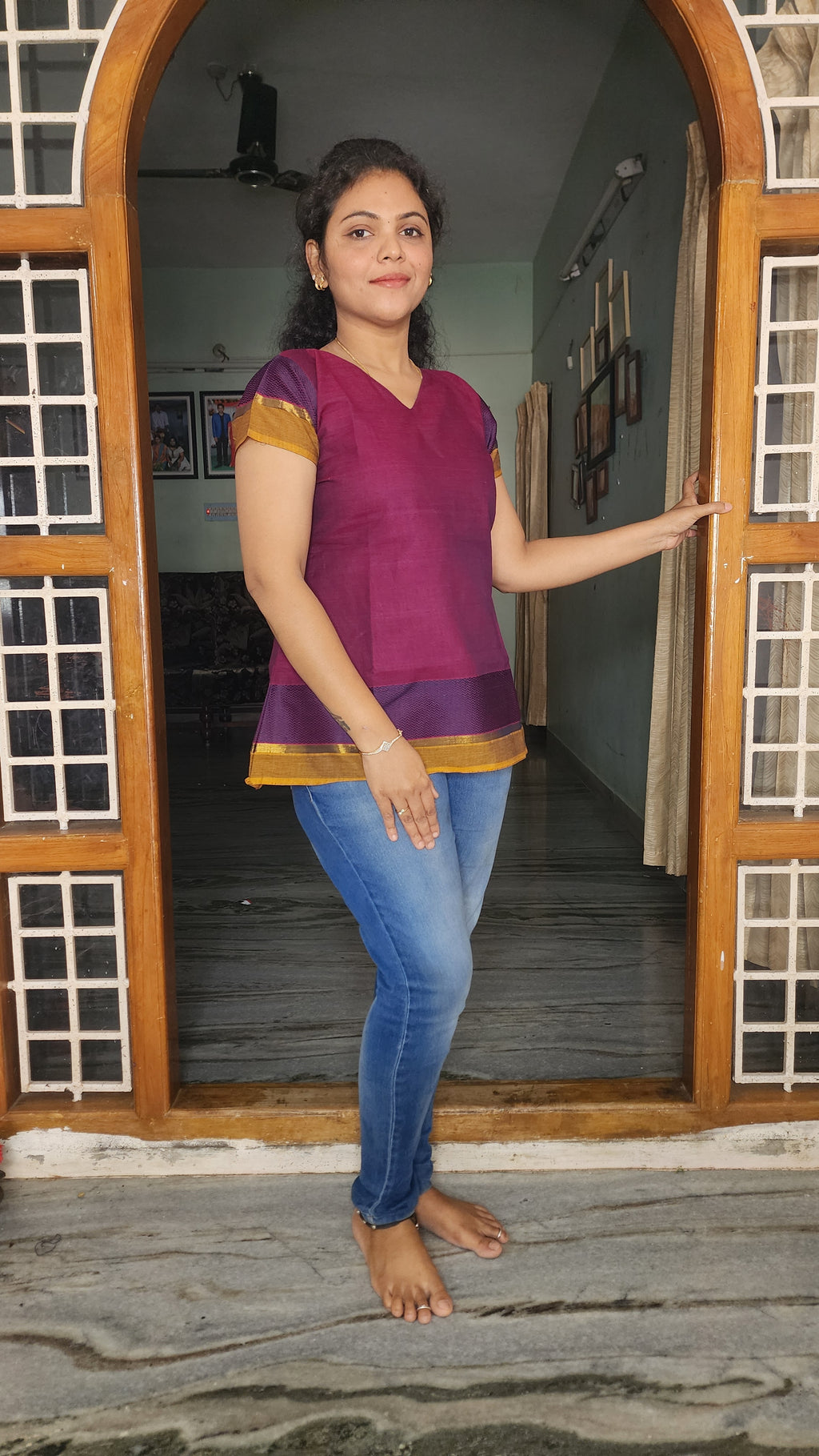 SHORT KURTI