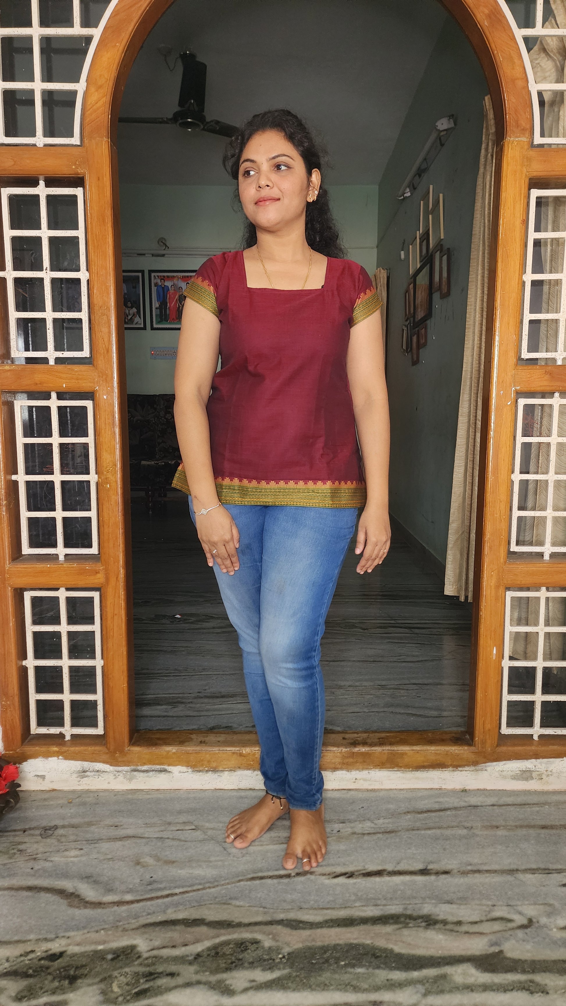 SHORT KURTI