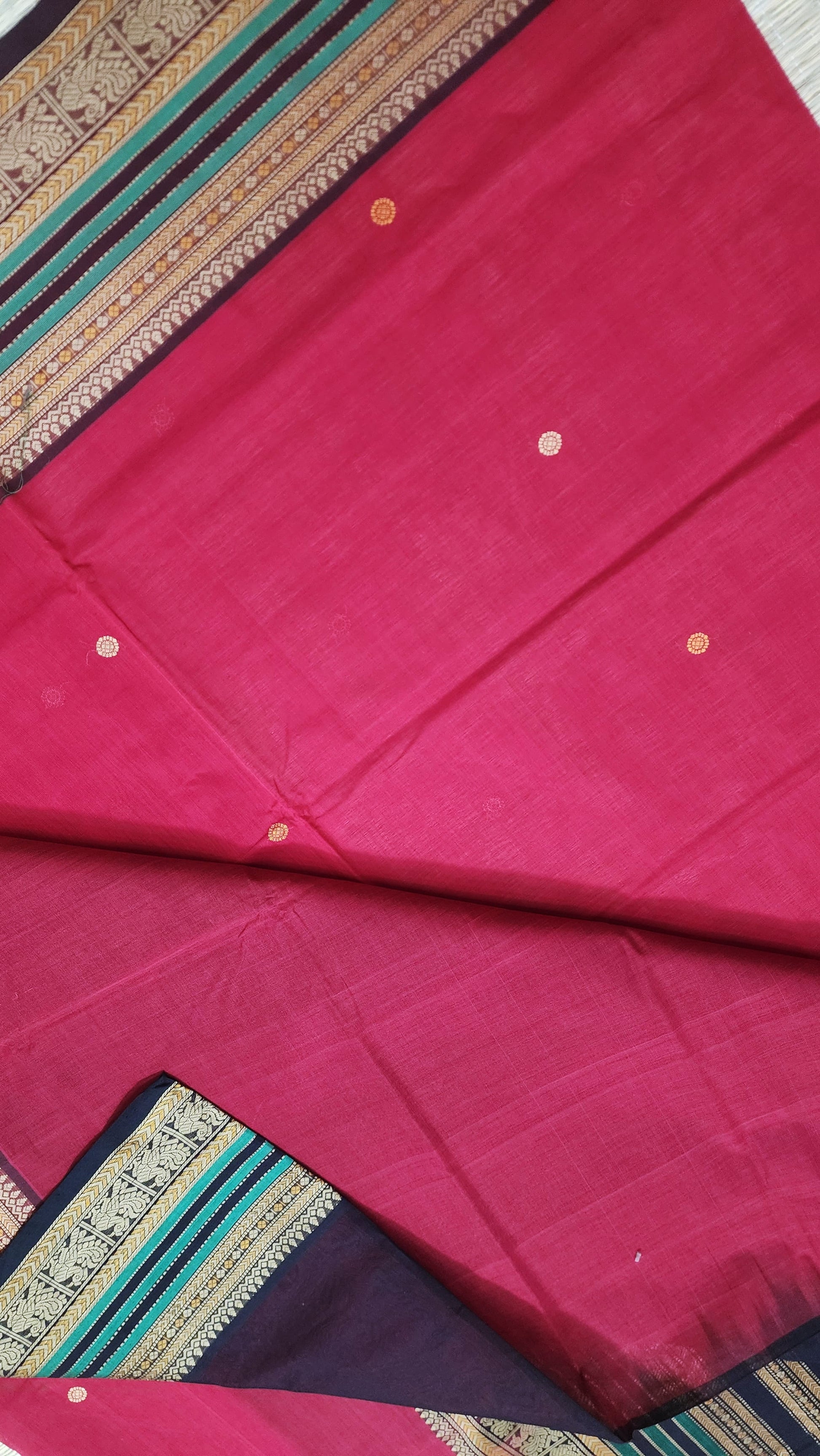 AUTHENTIC HANDWOVEN  COTTON SAREES