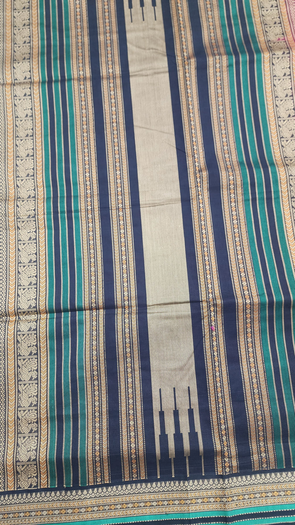 AUTHENTIC HANDWOVEN  COTTON SAREES