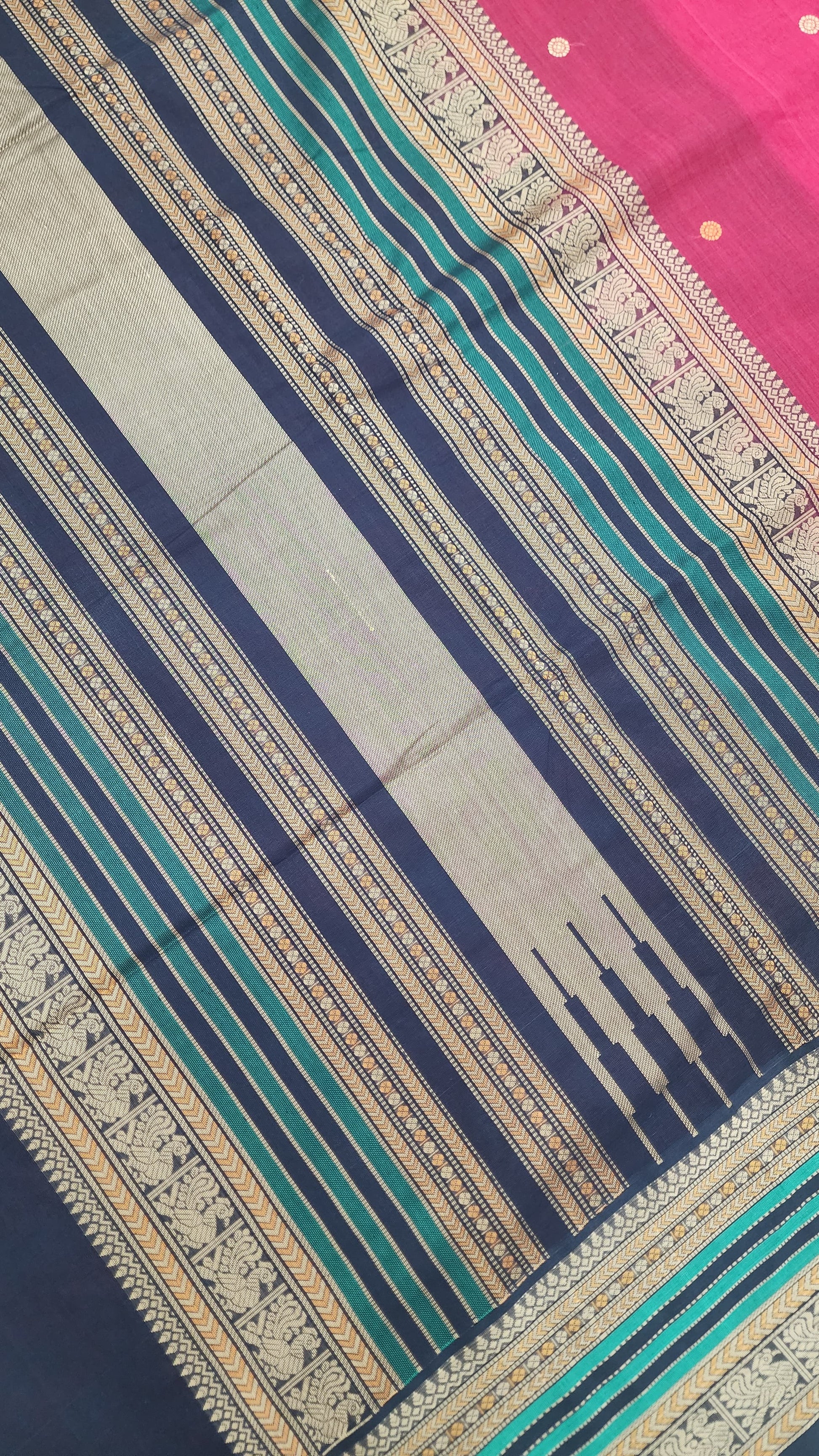 AUTHENTIC HANDWOVEN  COTTON SAREES