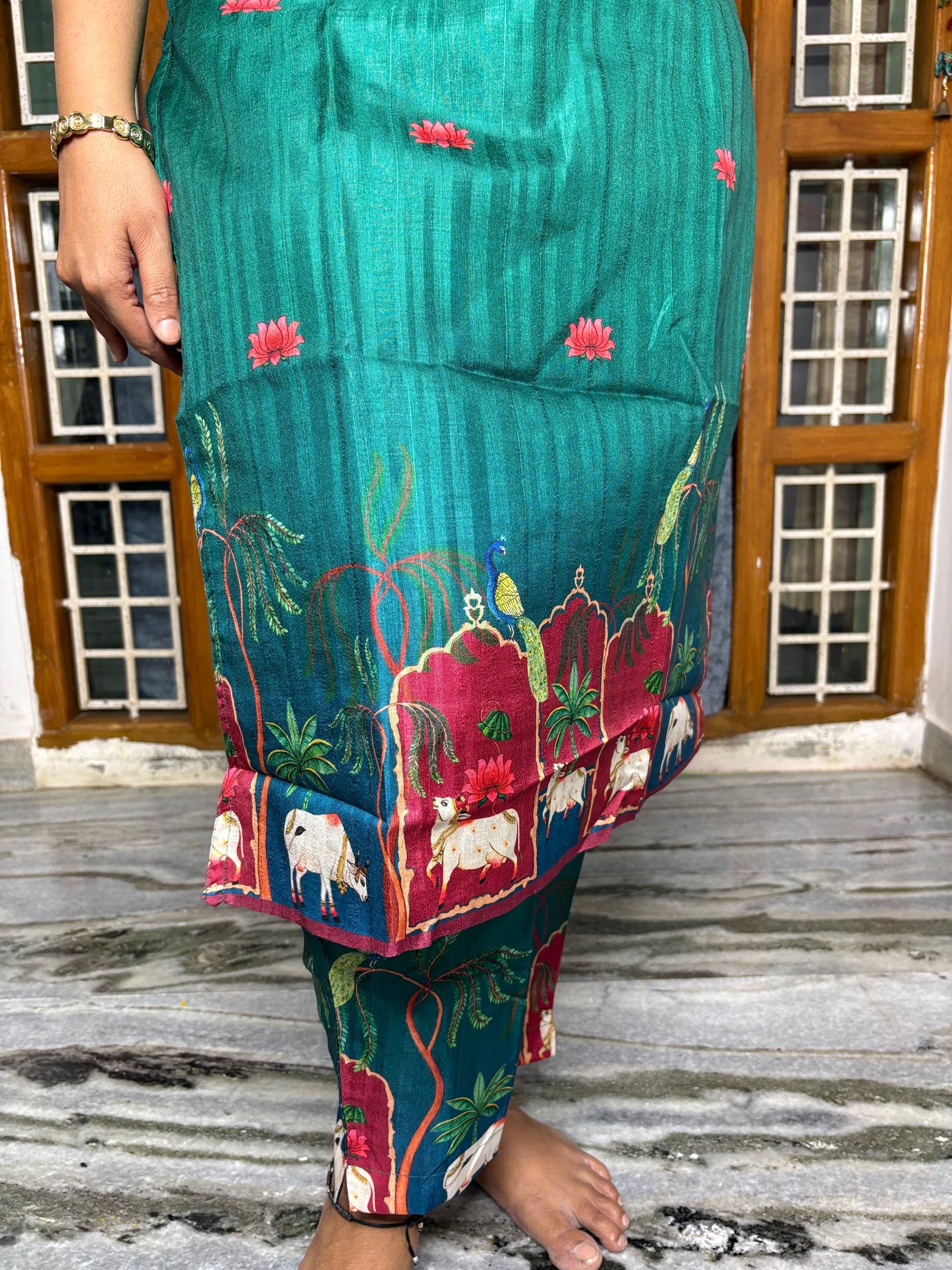 CO-ORDS KOLLAM SILK MATERIAL STITCHED