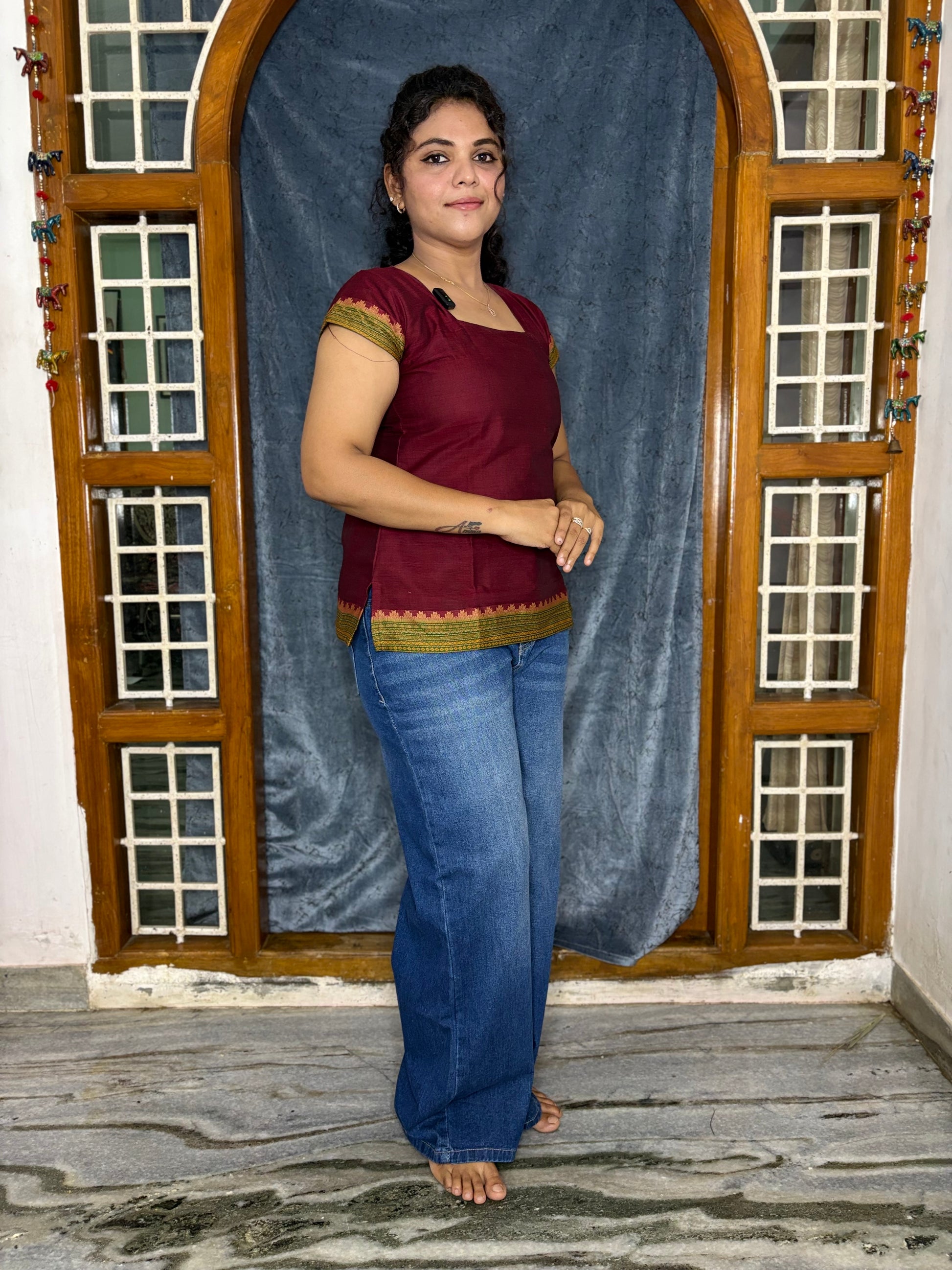 SHORT KURTI