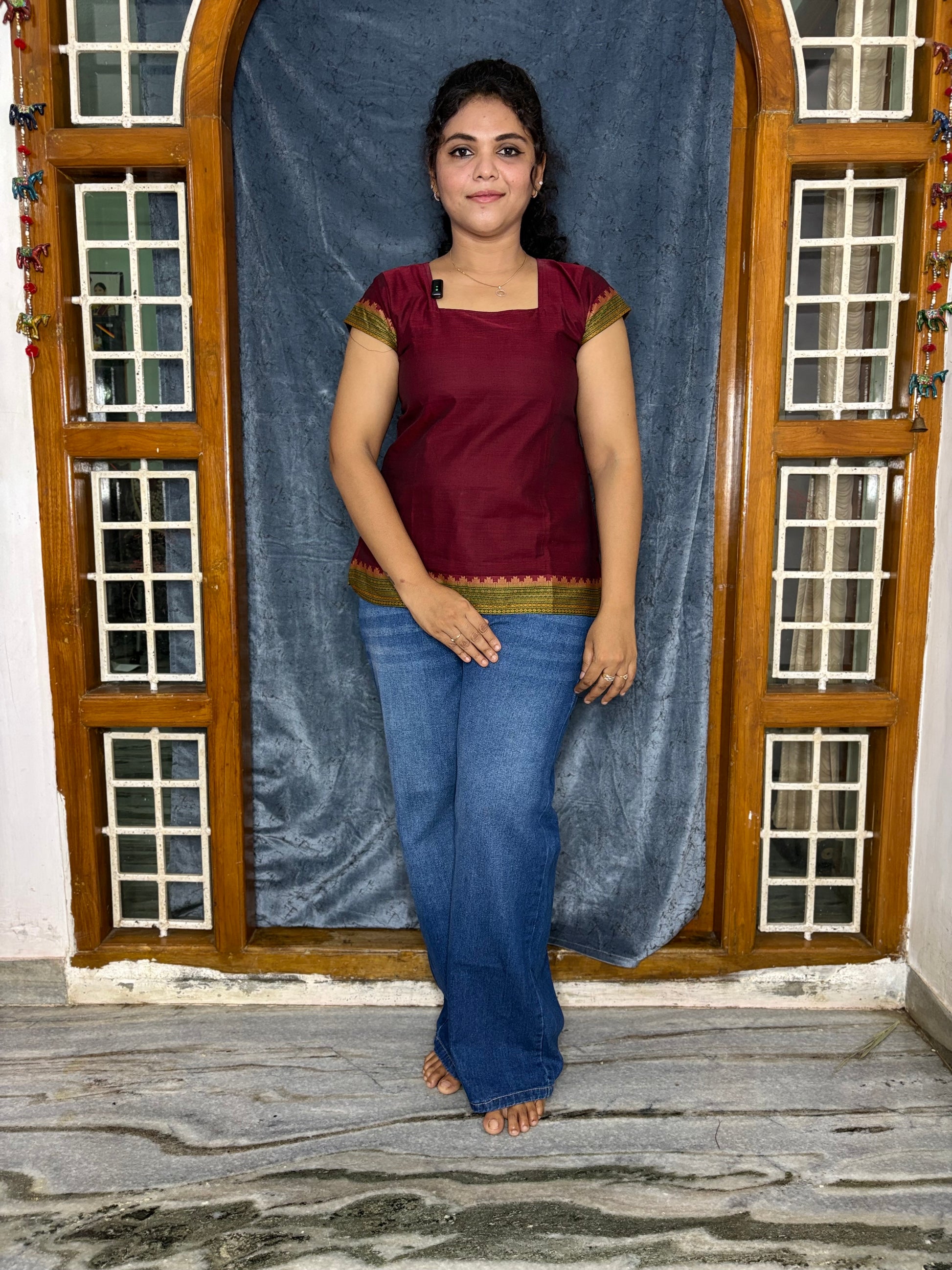SHORT KURTI