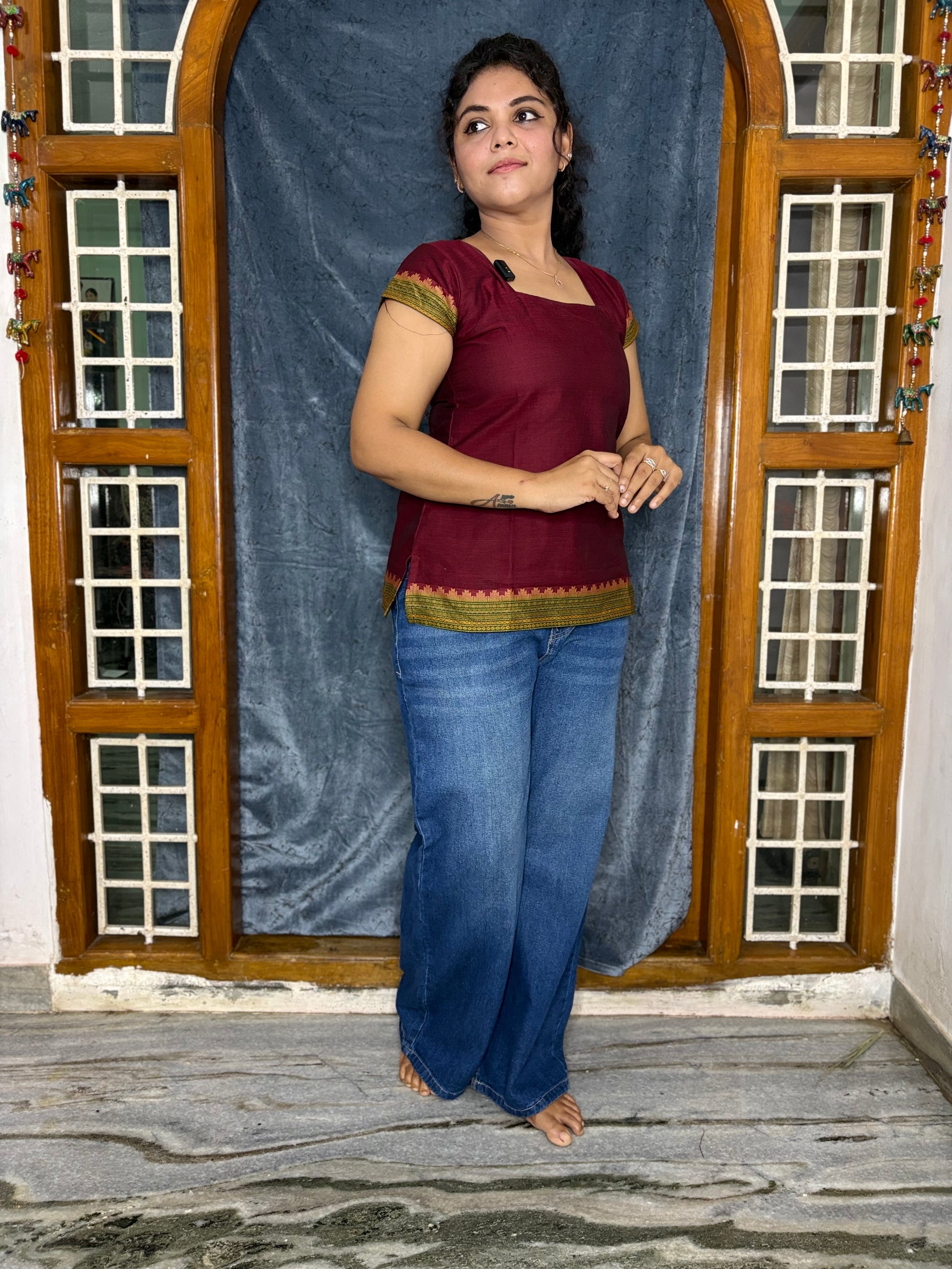 SHORT KURTI