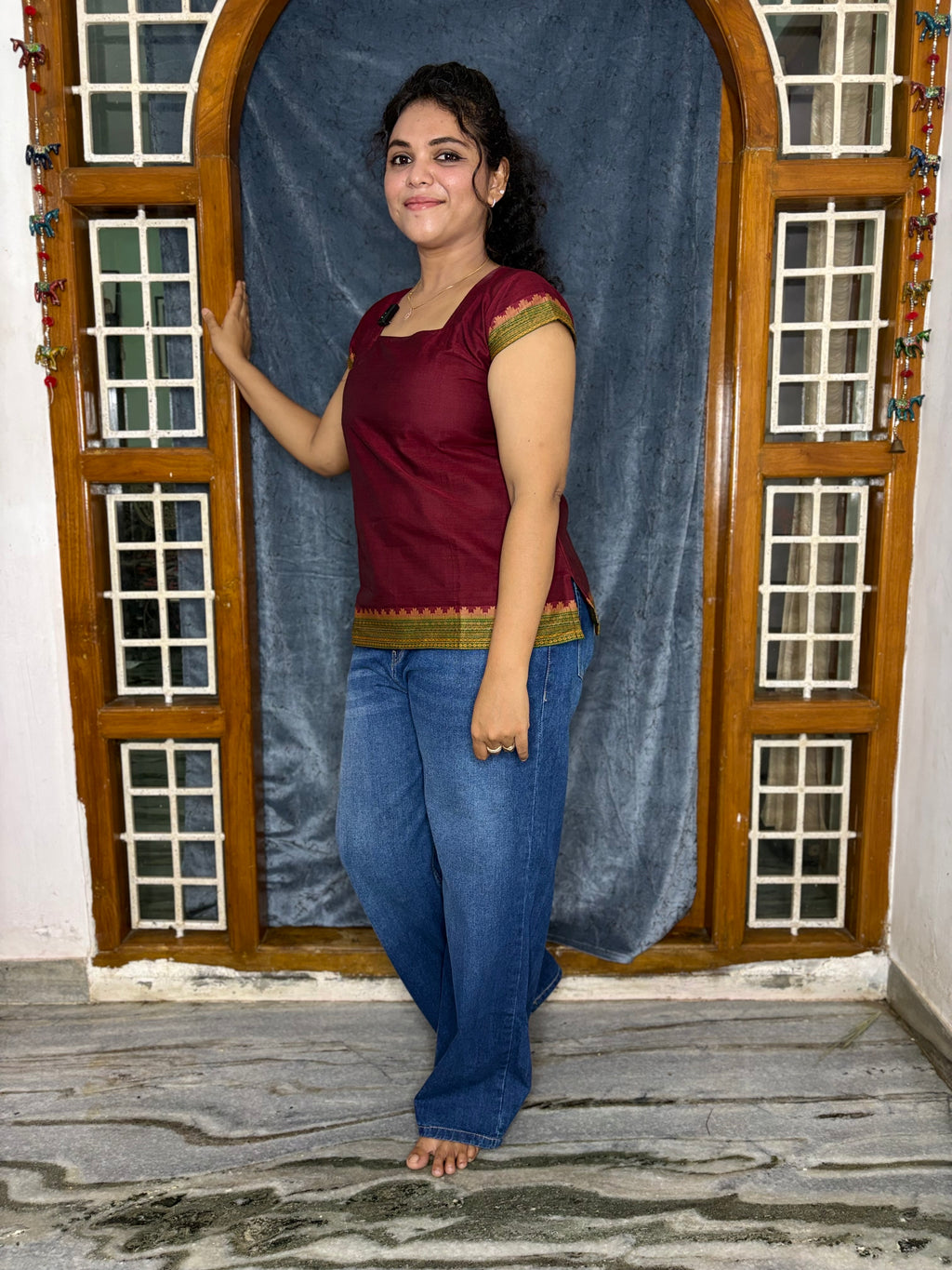 SHORT KURTI