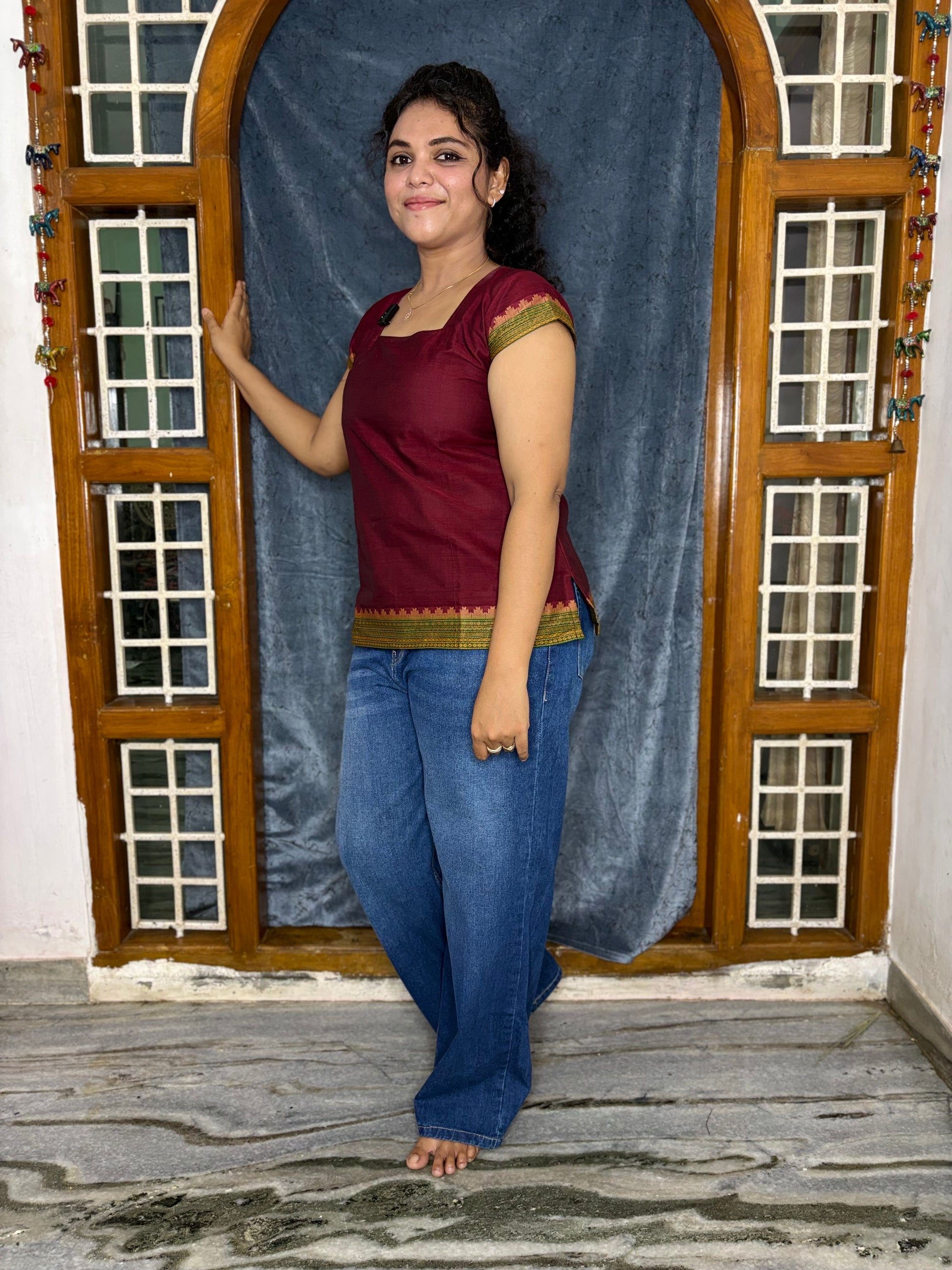 SHORT KURTI